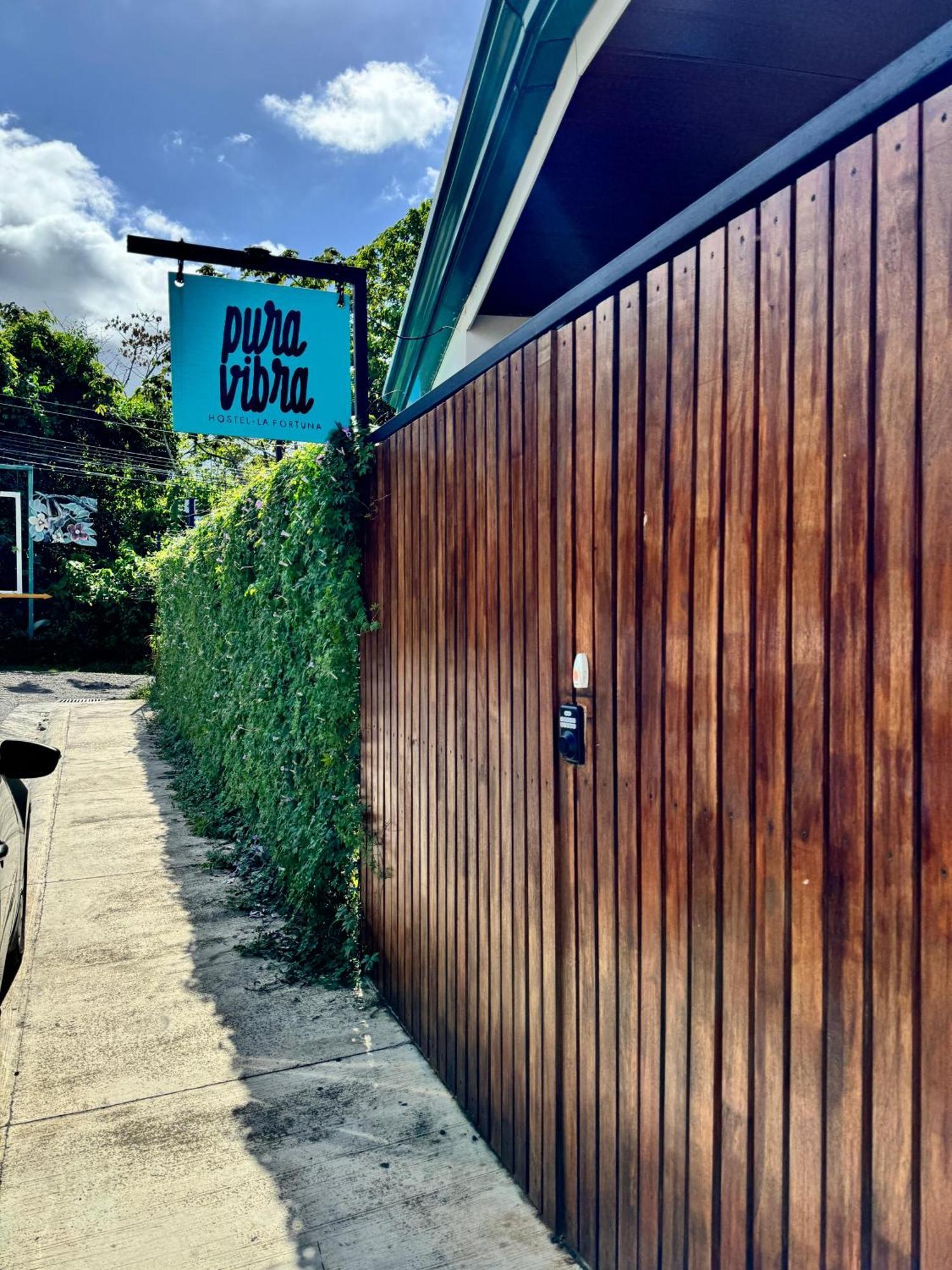 Pura Vibra Hostel La Fortuna 외부 사진